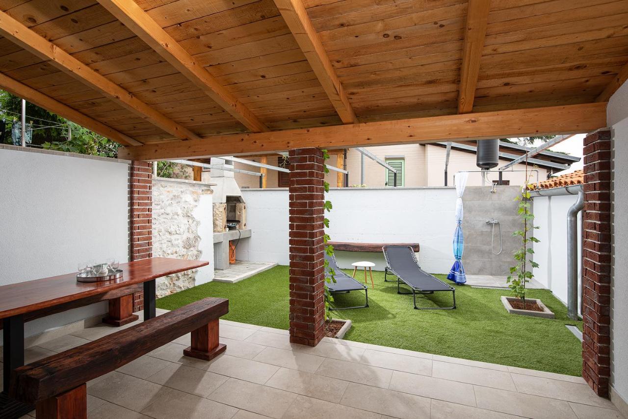 Villa Dana Banjole Esterno foto