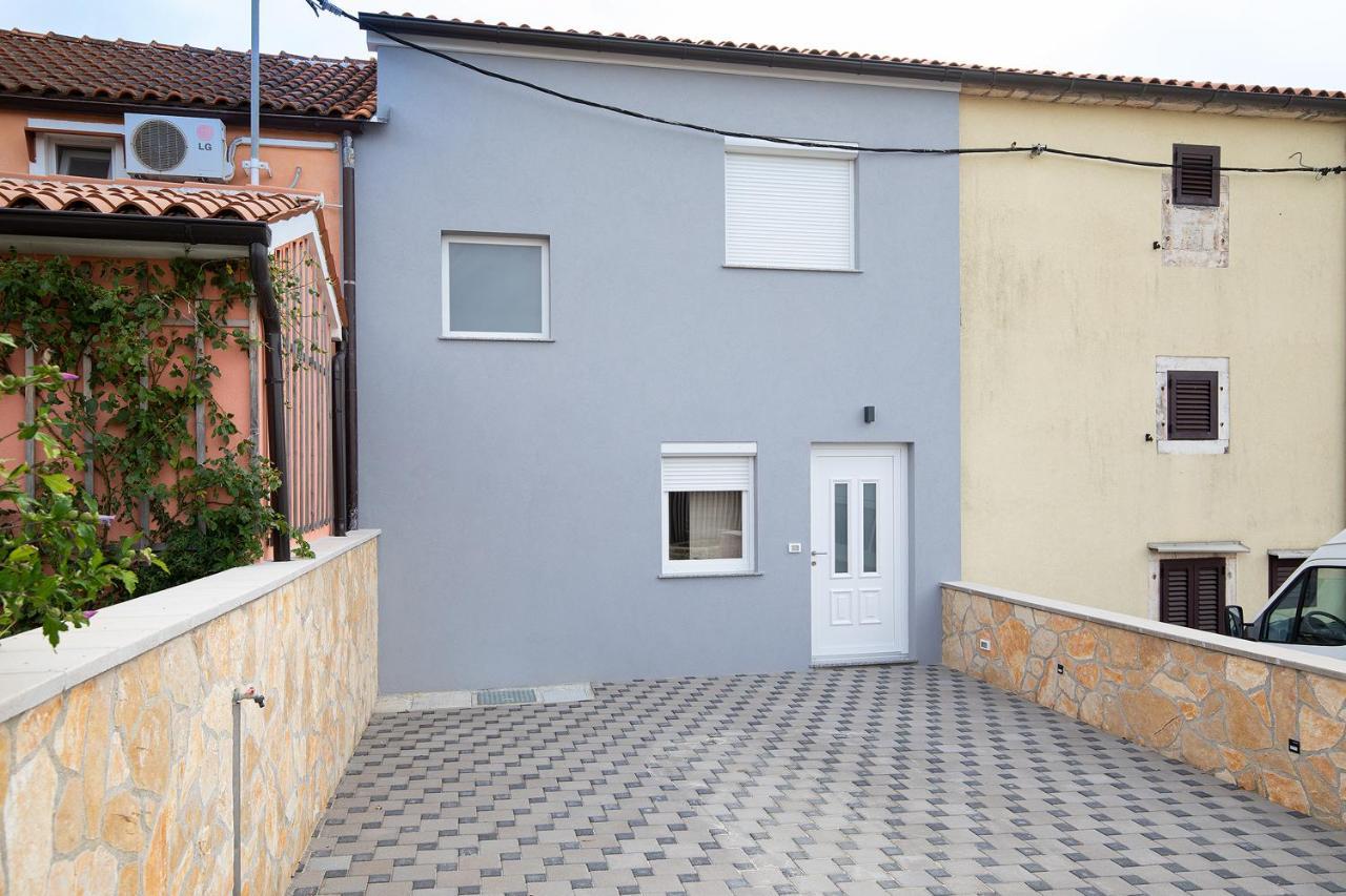 Villa Dana Banjole Esterno foto